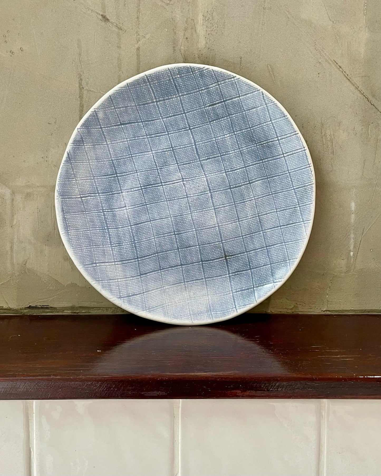 Light Blue Embossed Pattern Plate Muak