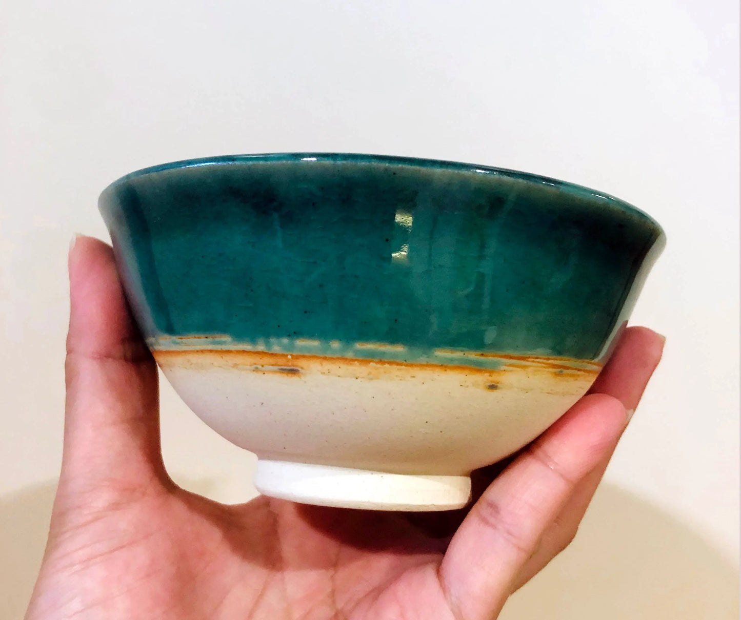 Glossy Pottery Rice Bowl Super Delivery - Chips Japan
