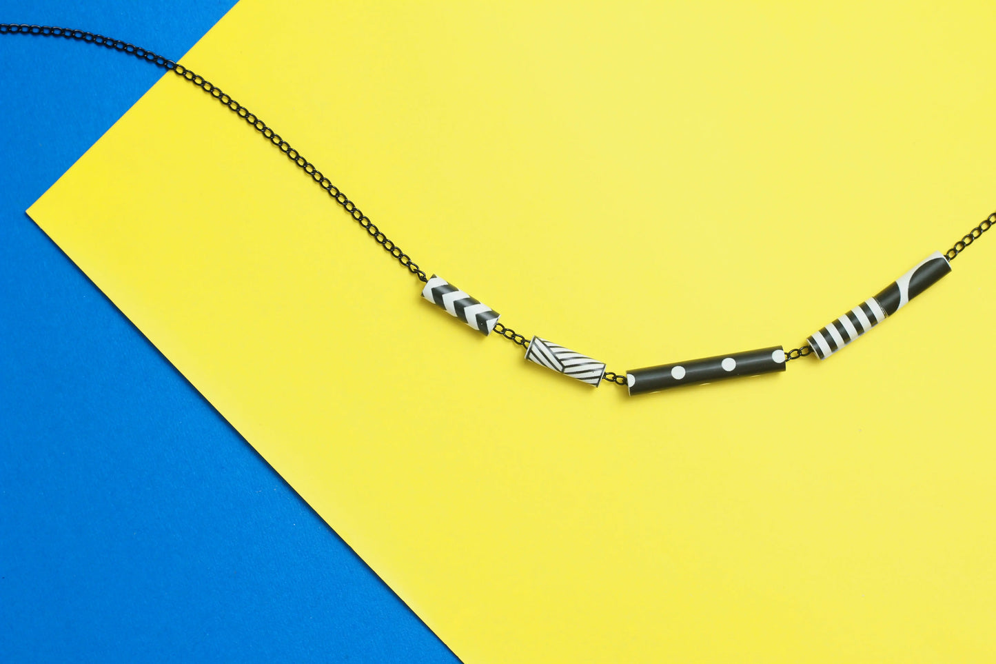 Handicraft Reused Paper Necklace - (Semente) Basic Teeory