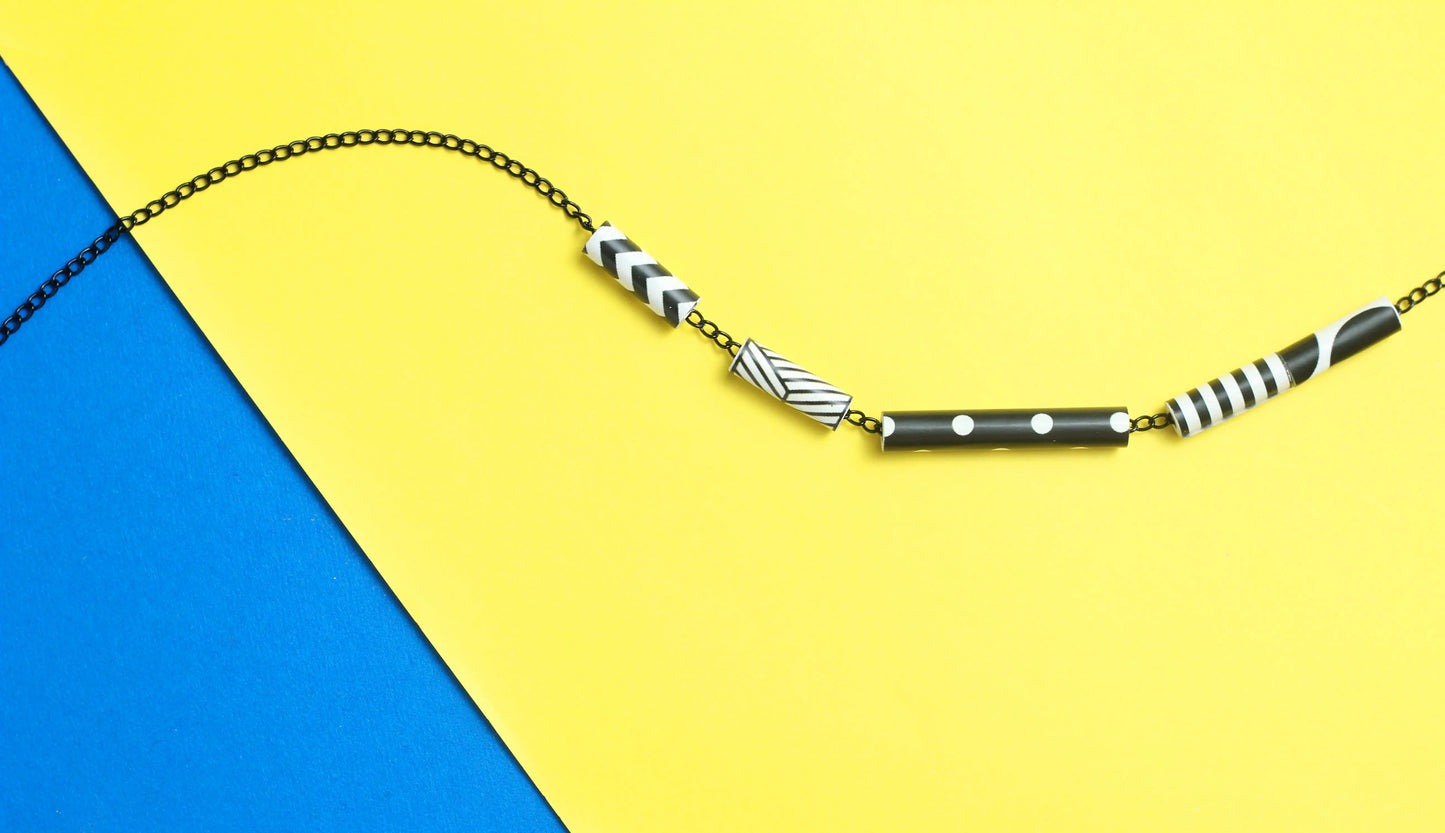 Handicraft Reused Paper Necklace - (Semente) Basic Teeory