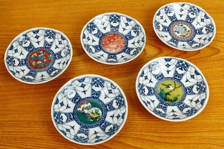 Kutani 5 Plates Box Set Super Delivery - KUTANIYAKI TOUJUDOU