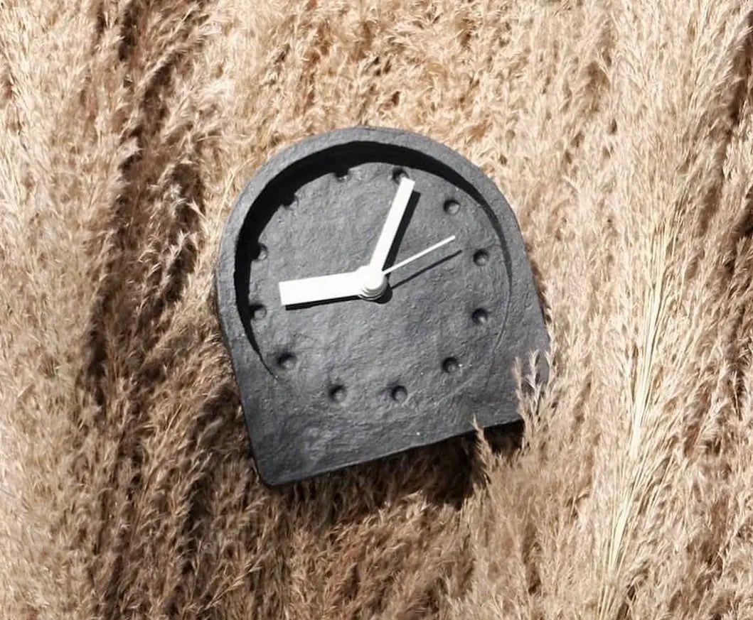 Table Clock from Elephant Poo (S) Hyperdesign-lab