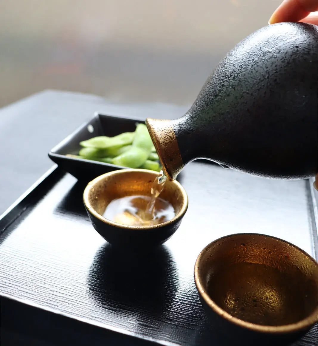 AWASAKA Japanese Golden Sake Set Super Delivery - Cierto
