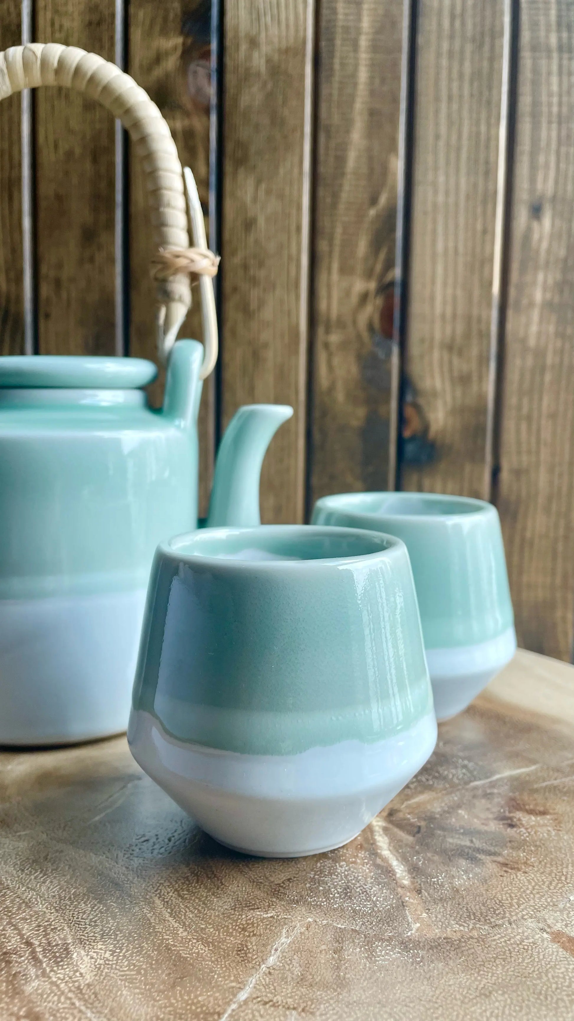 Calmness Tea Pot Set Cone No.9