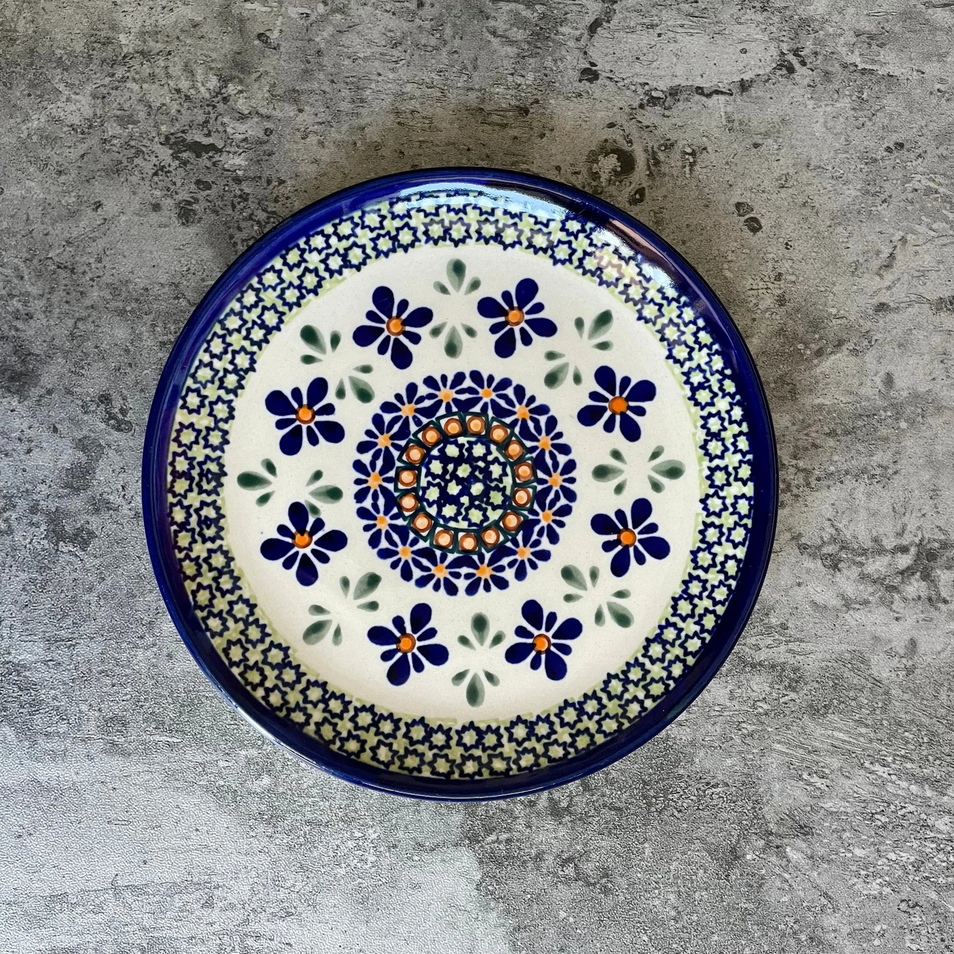 Scandinavia Round Plates (Flower) Super Delivery - TAMURATOKI CO.,LTD