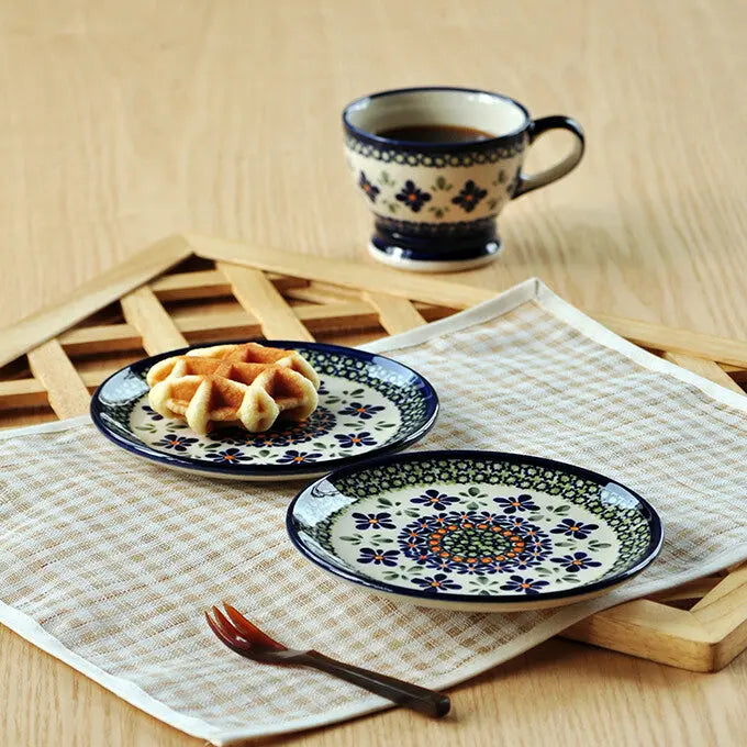 Scandinavia Round Plates (Flower) Super Delivery - TAMURATOKI CO.,LTD